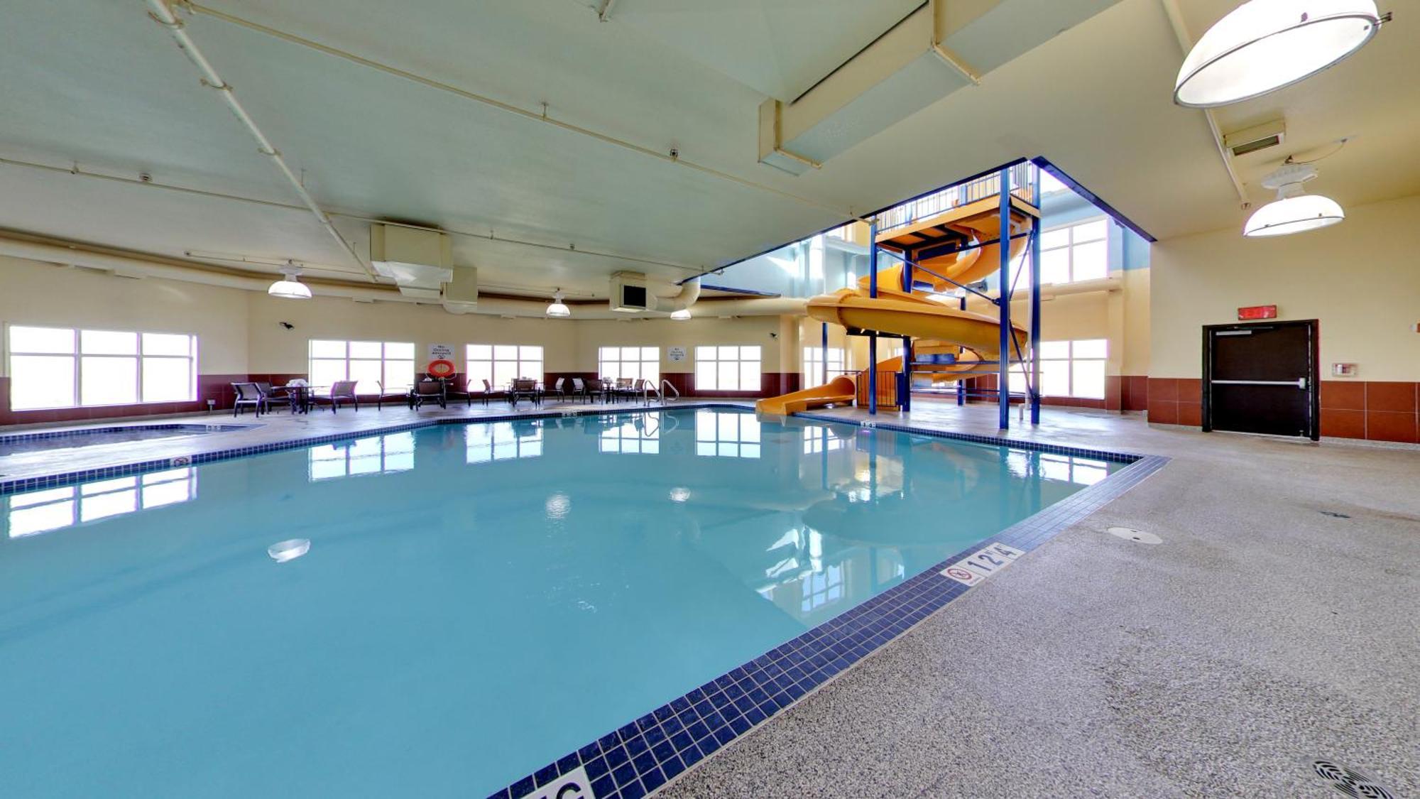 Holiday Inn Express Hotel & Suites - Edmonton International Airport By Ihg Nisku Luaran gambar